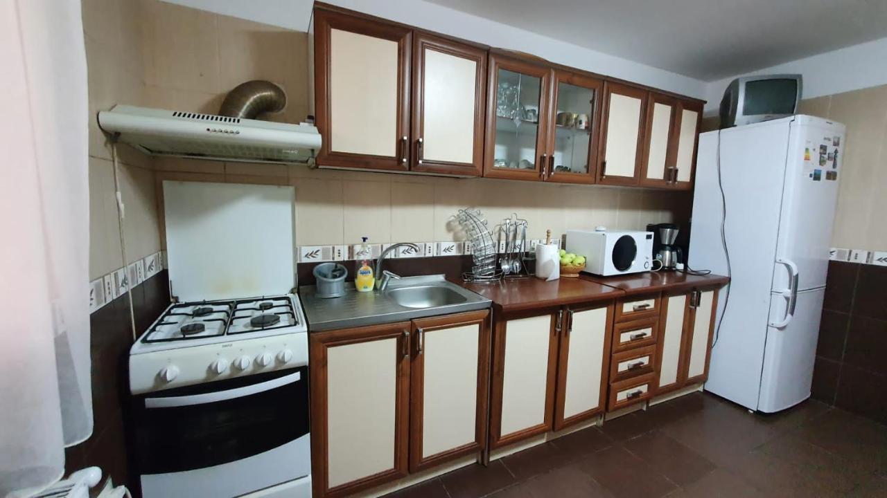 Popasul Galesean Galesu Exterior foto