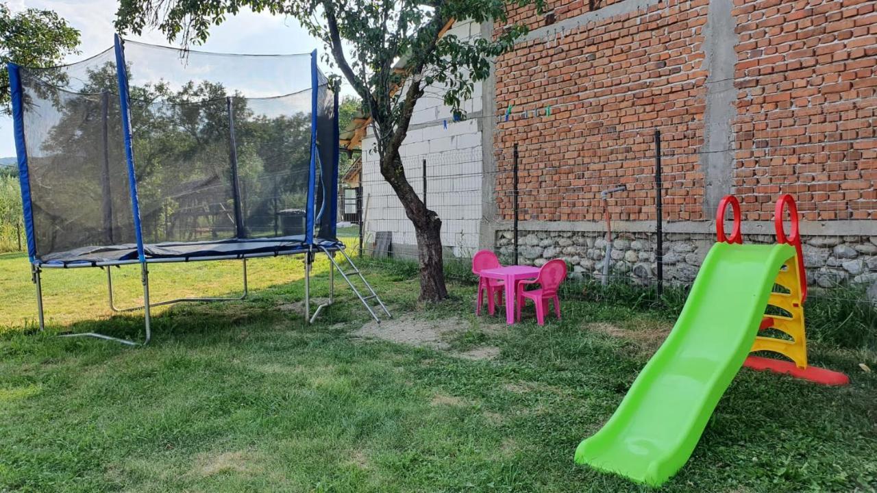 Popasul Galesean Galesu Exterior foto