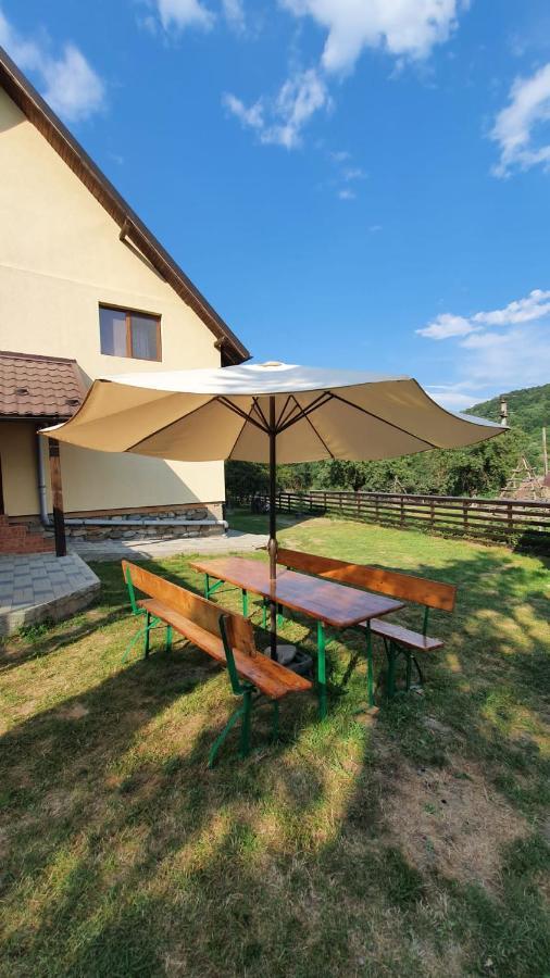 Popasul Galesean Galesu Exterior foto