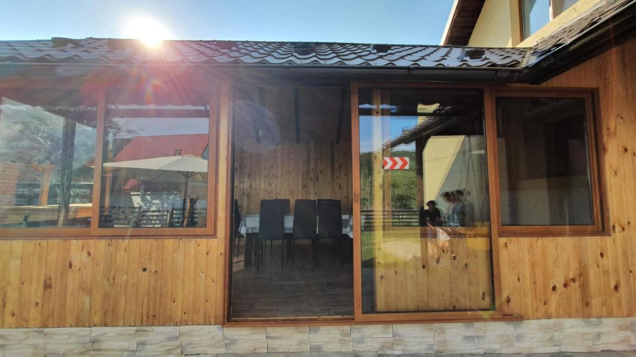 Popasul Galesean Galesu Exterior foto