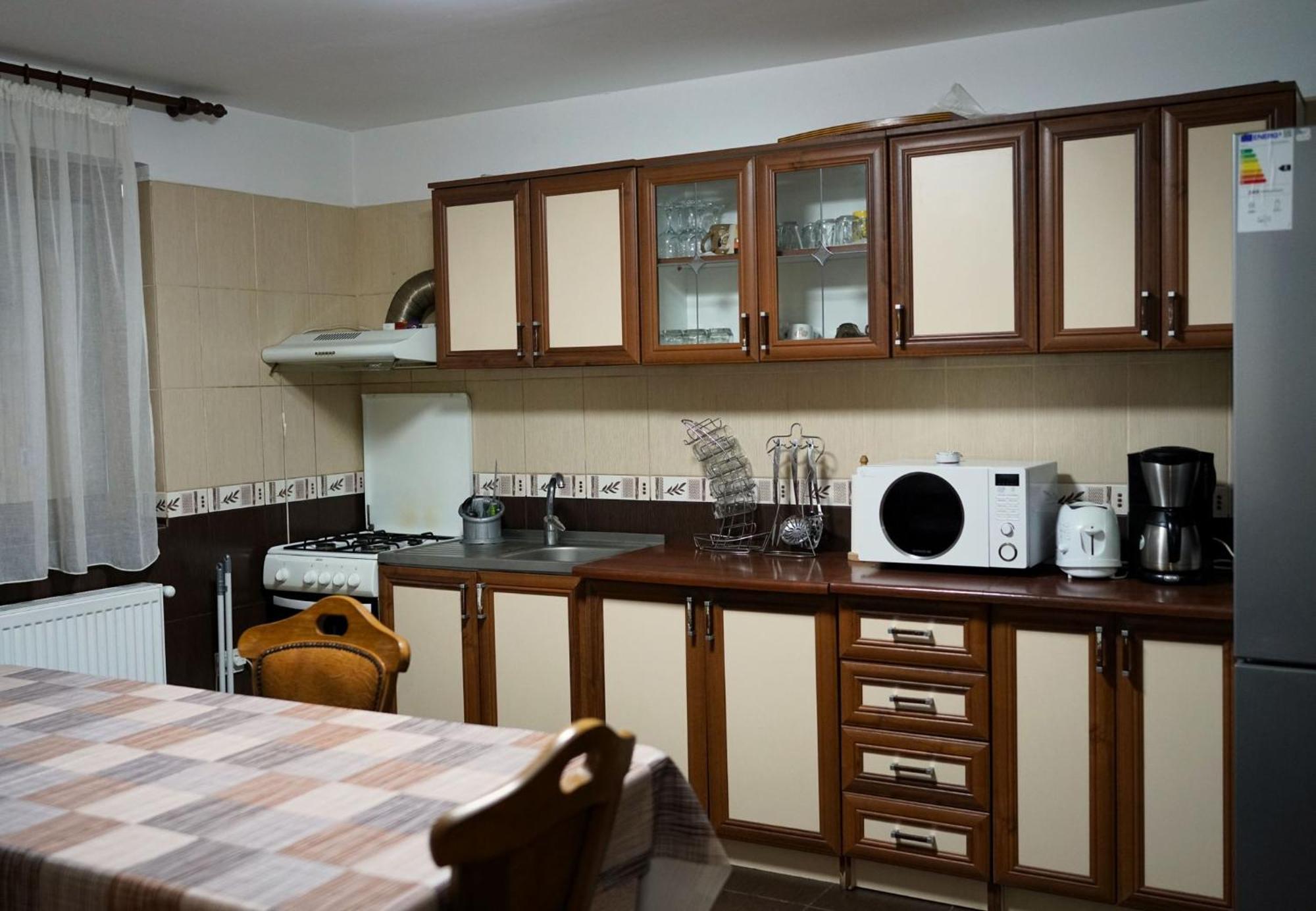Popasul Galesean Galesu Exterior foto